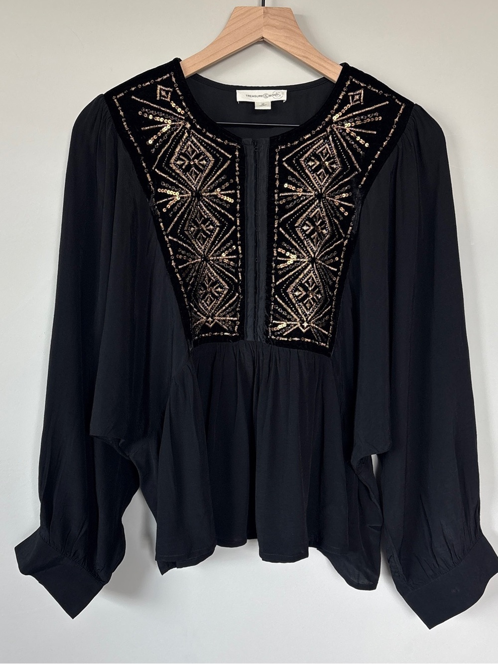 Treasure & Bond Metallic Embroidered Split Neck Top Glam Witchy Goth M